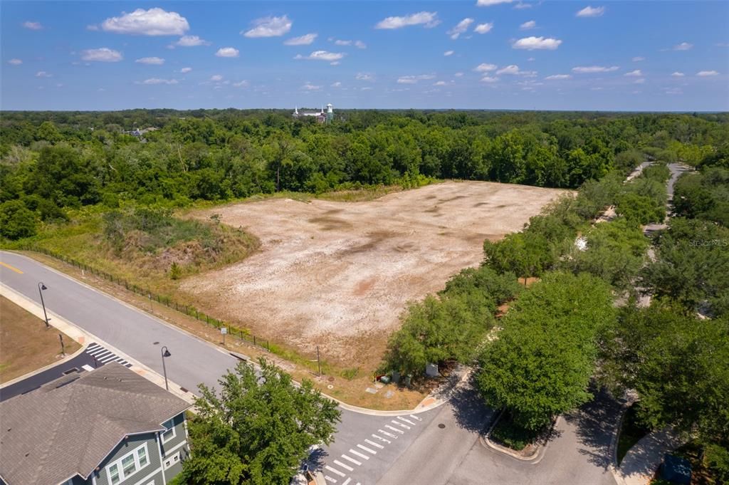 Под контрактом: $4,500,000 (6.50 acres)