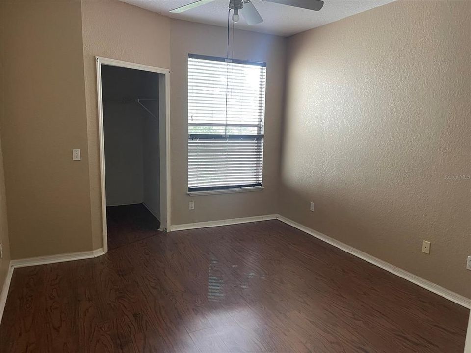 Active With Contract: $1,600 (2 beds, 2 baths, 1064 Square Feet)