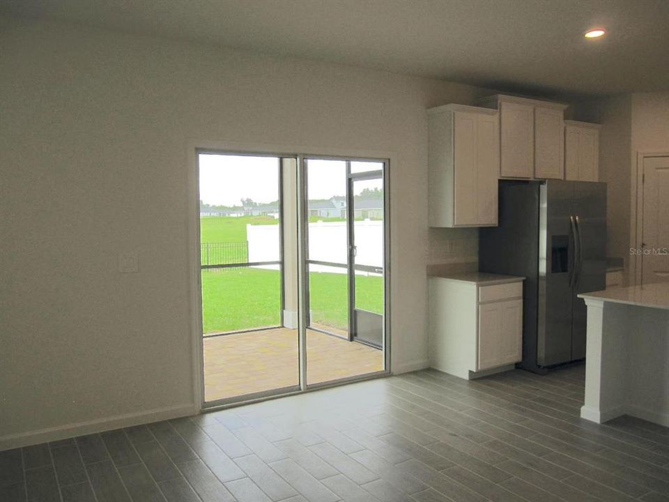 Kitchen & lanai entrance