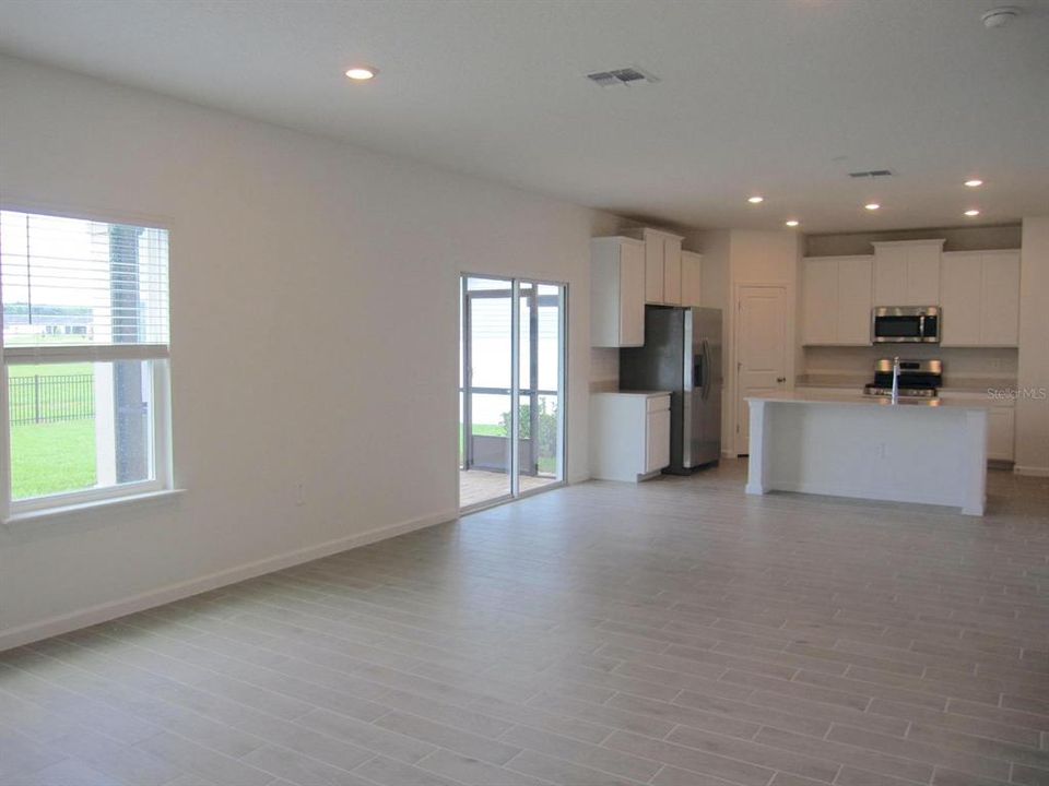 Kitchen/great room combo