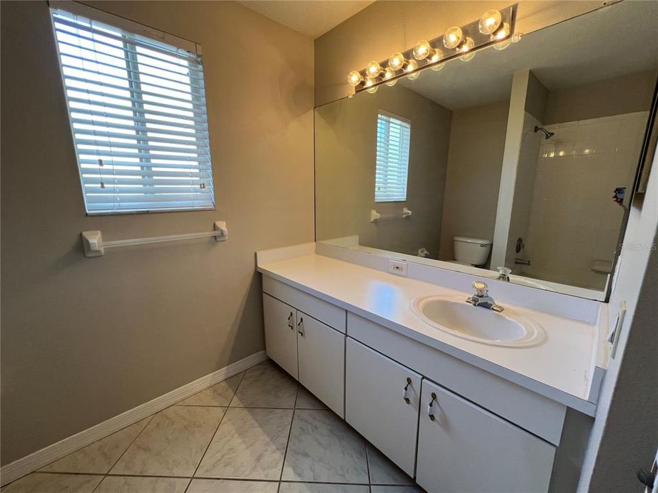 2nd bathroom