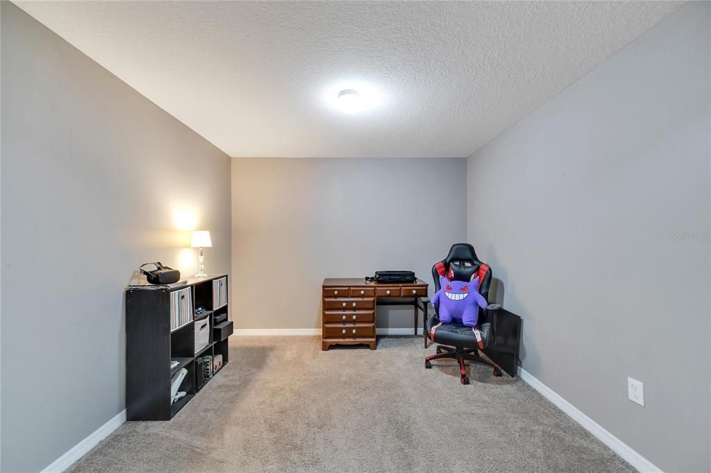 This Flex Room can be used for many needs: office, playroom, workout room. What do you need?