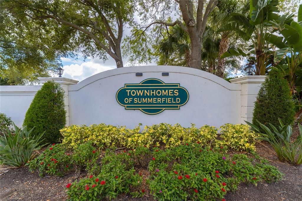 Location, location, location! Community includes: swimming pool, tennis courts, indoor basketball, playground, indoor gym, dog park, baseball and soccer fields.