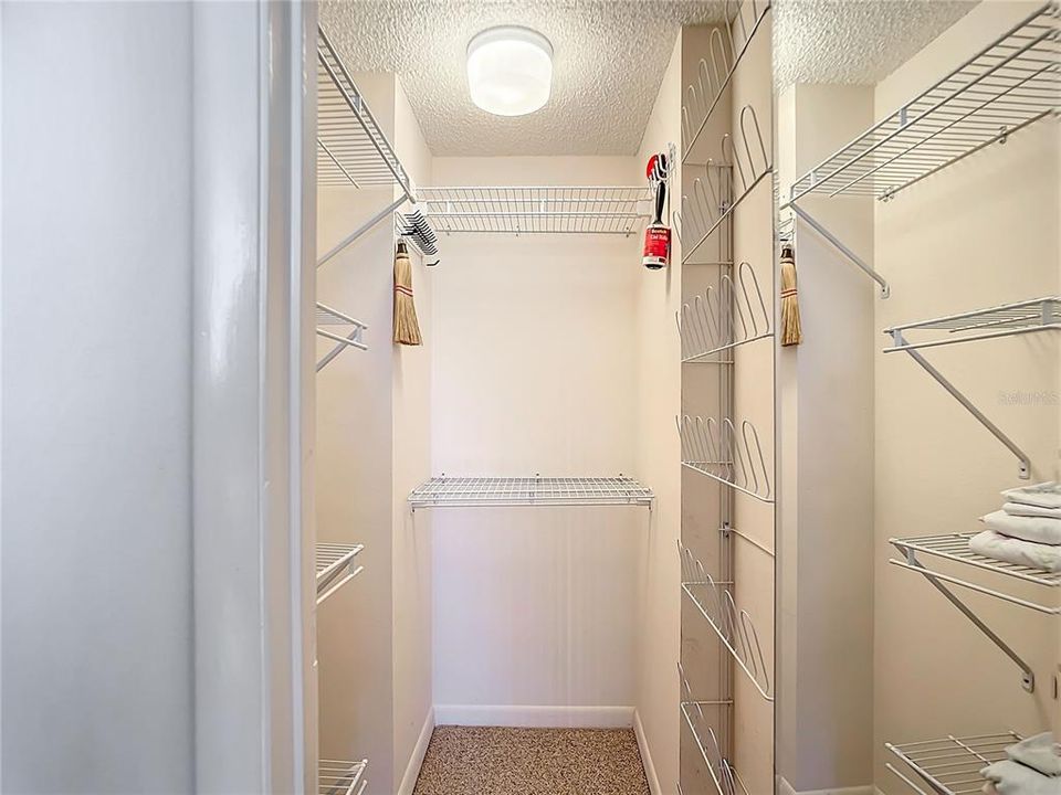 Walk-in Closet.