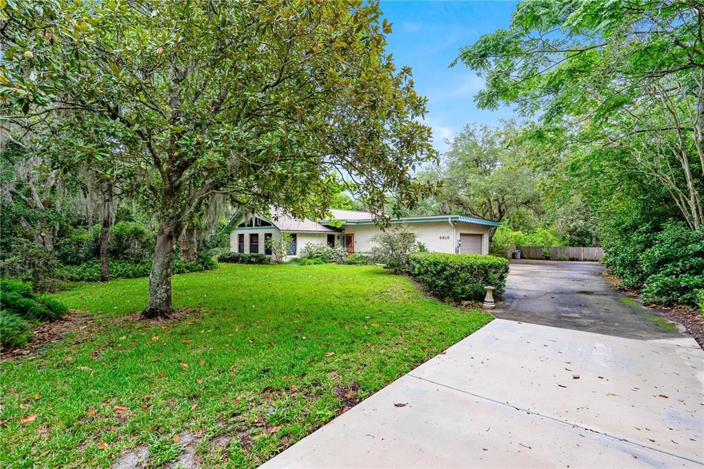 For Sale: $595,900 (3 beds, 2 baths, 2871 Square Feet)