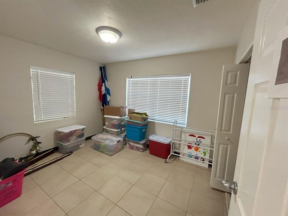 For Sale: $629,900 (2 beds, 1 baths, 6048 Square Feet)
