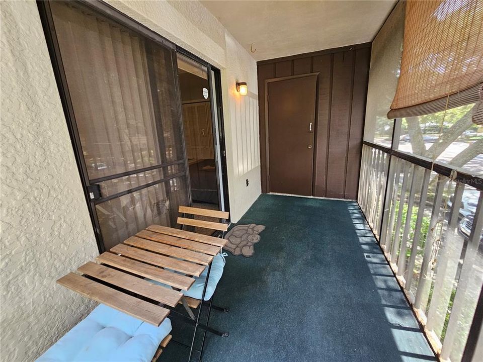 For Sale: $129,500 (1 beds, 1 baths, 800 Square Feet)