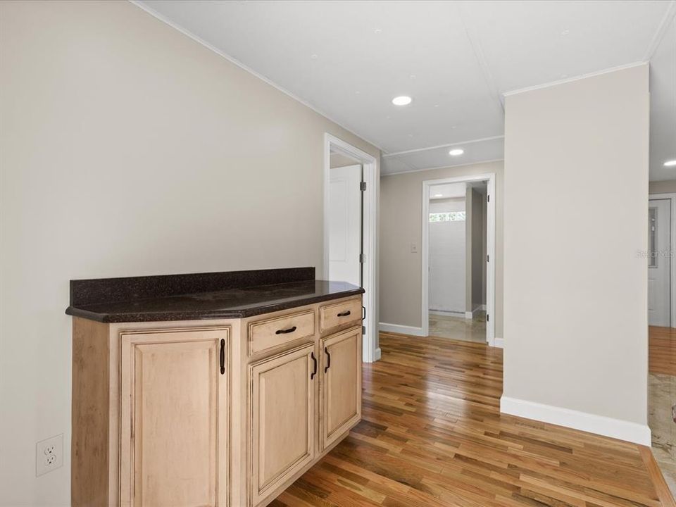 For Sale: $475,000 (3 beds, 2 baths, 1872 Square Feet)