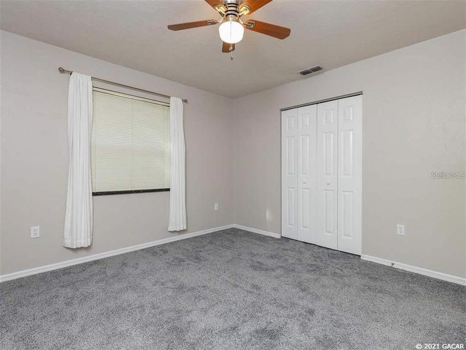 For Rent: $2,500 (4 beds, 2 baths, 2080 Square Feet)