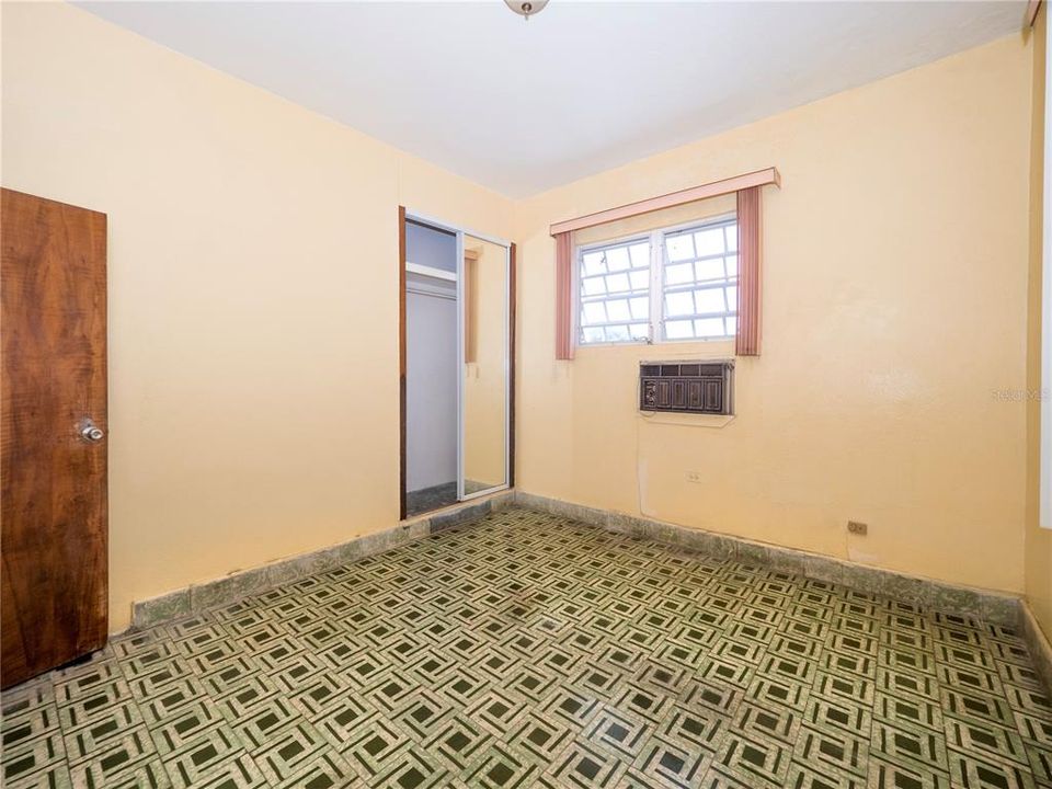 En Venta: $249,000 (3 camas, 2 baños, 0 Pies cuadrados)