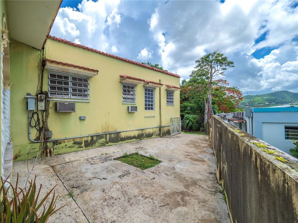 En Venta: $249,000 (3 camas, 2 baños, 0 Pies cuadrados)