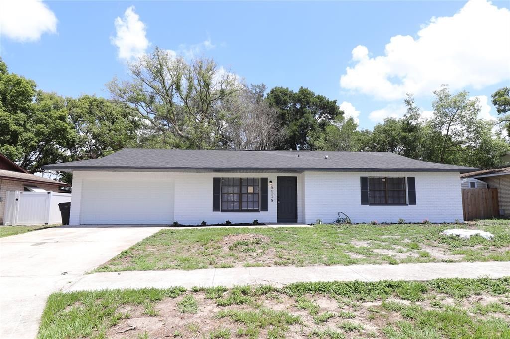 For Sale: $359,900 (3 beds, 2 baths, 1125 Square Feet)