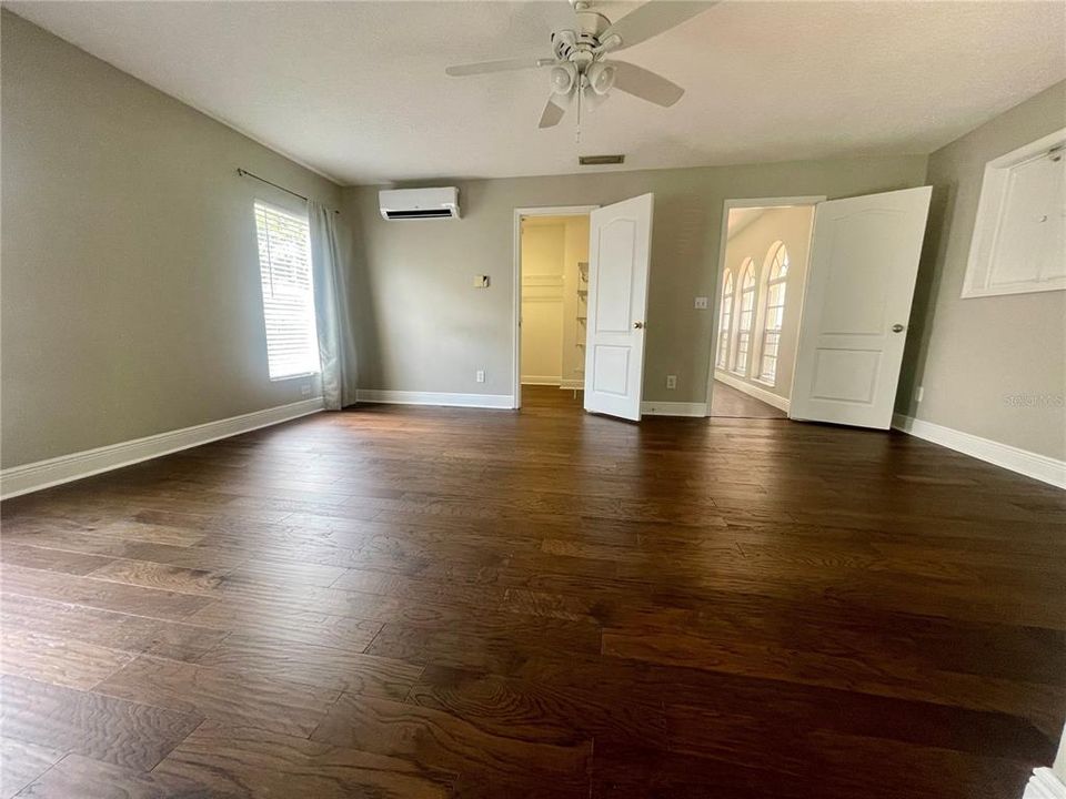 For Rent: $5,500 (3 beds, 2 baths, 2444 Square Feet)