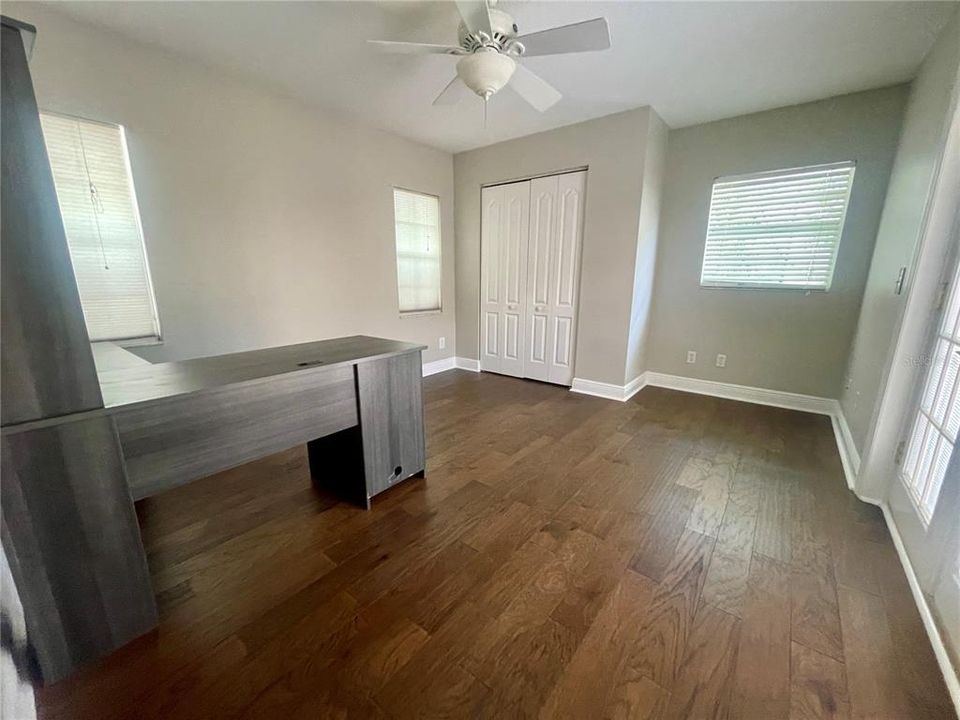 Active With Contract: $5,500 (3 beds, 2 baths, 2444 Square Feet)