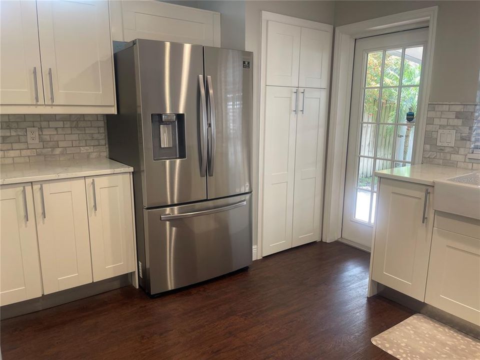 Active With Contract: $5,500 (3 beds, 2 baths, 2444 Square Feet)