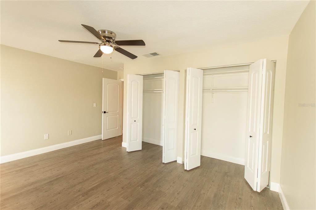 For Sale: $539,000 (4 beds, 2 baths, 1594 Square Feet)