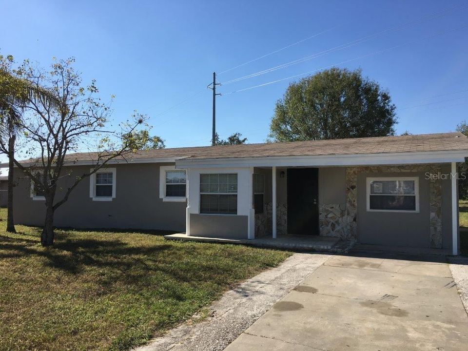 For Rent: $1,867 (4 beds, 2 baths, 1503 Square Feet)