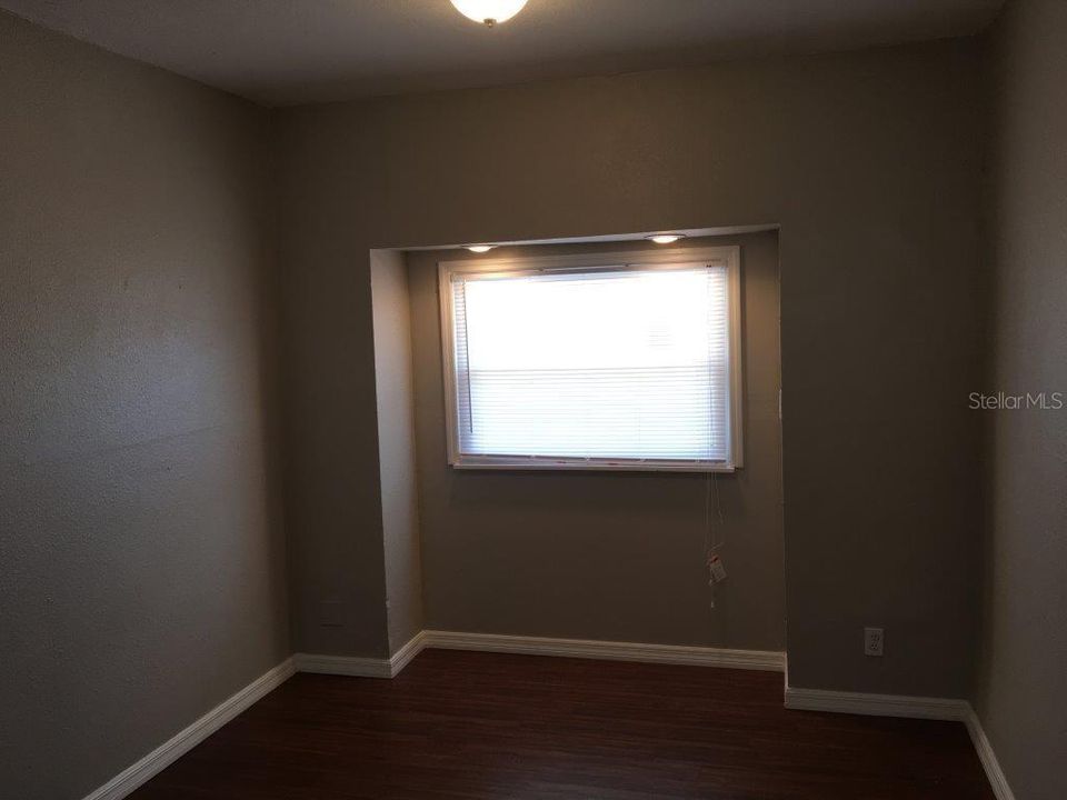 For Rent: $1,867 (4 beds, 2 baths, 1503 Square Feet)