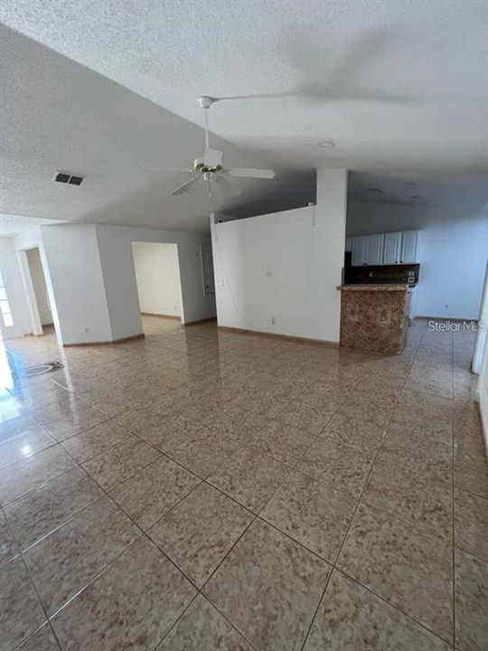 For Rent: $2,400 (4 beds, 2 baths, 2247 Square Feet)