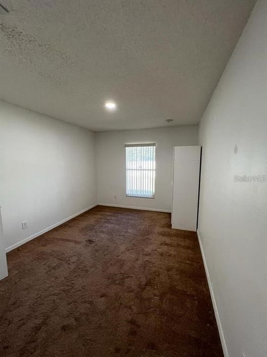 For Rent: $2,400 (4 beds, 2 baths, 2247 Square Feet)