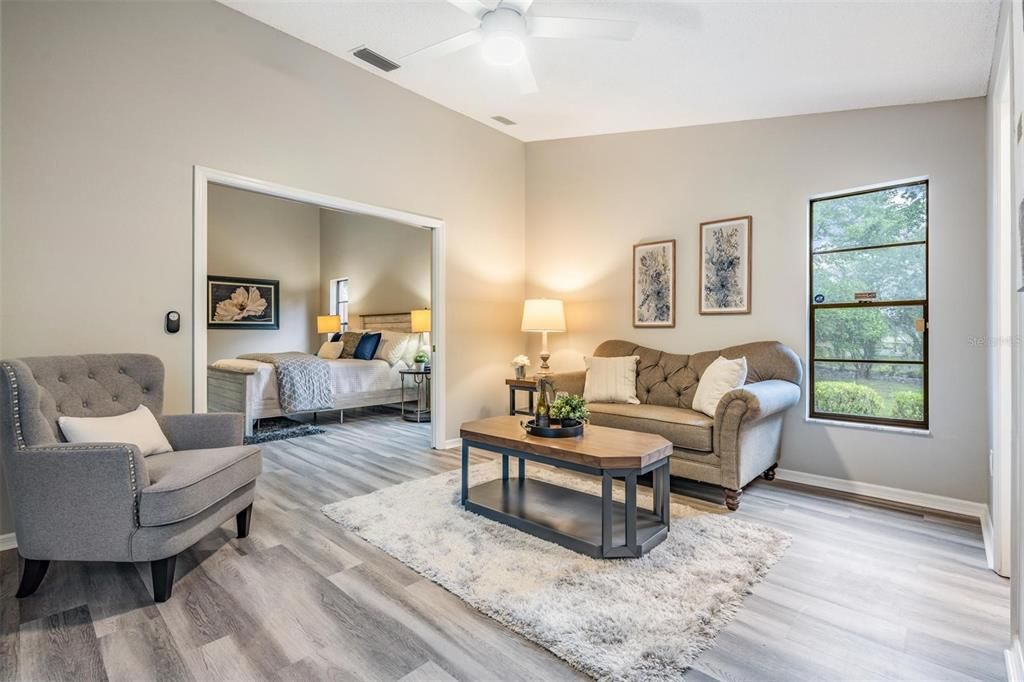 Active With Contract: $438,000 (3 beds, 3 baths, 2576 Square Feet)