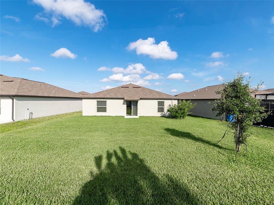 Active With Contract: $349,900 (3 beds, 2 baths, 1540 Square Feet)