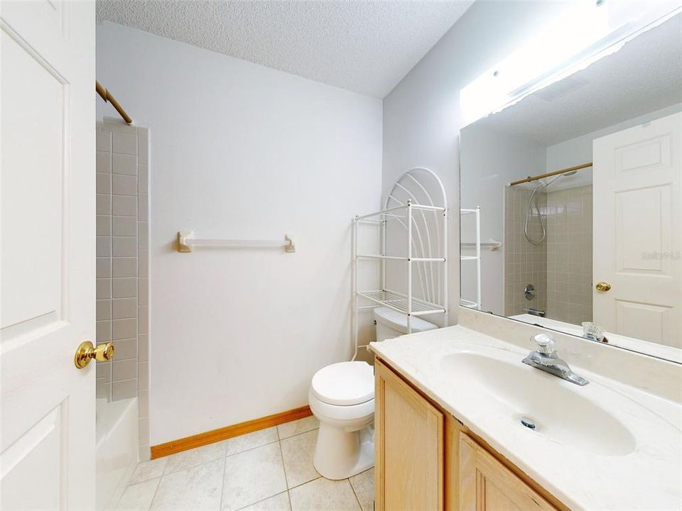 For Sale: $239,000 (2 beds, 2 baths, 1858 Square Feet)