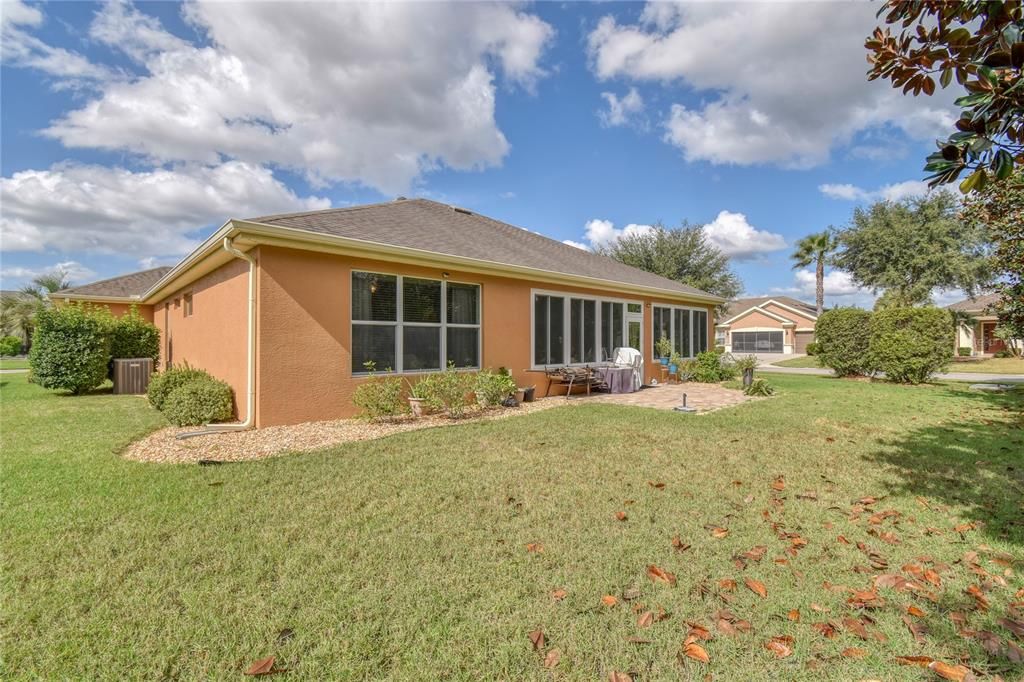 For Sale: $419,000 (3 beds, 2 baths, 1938 Square Feet)