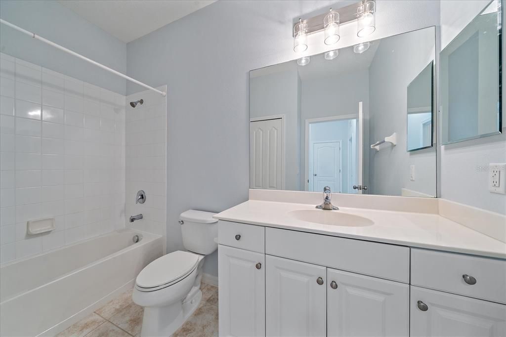 Large walk-in shower in Owners' Suite