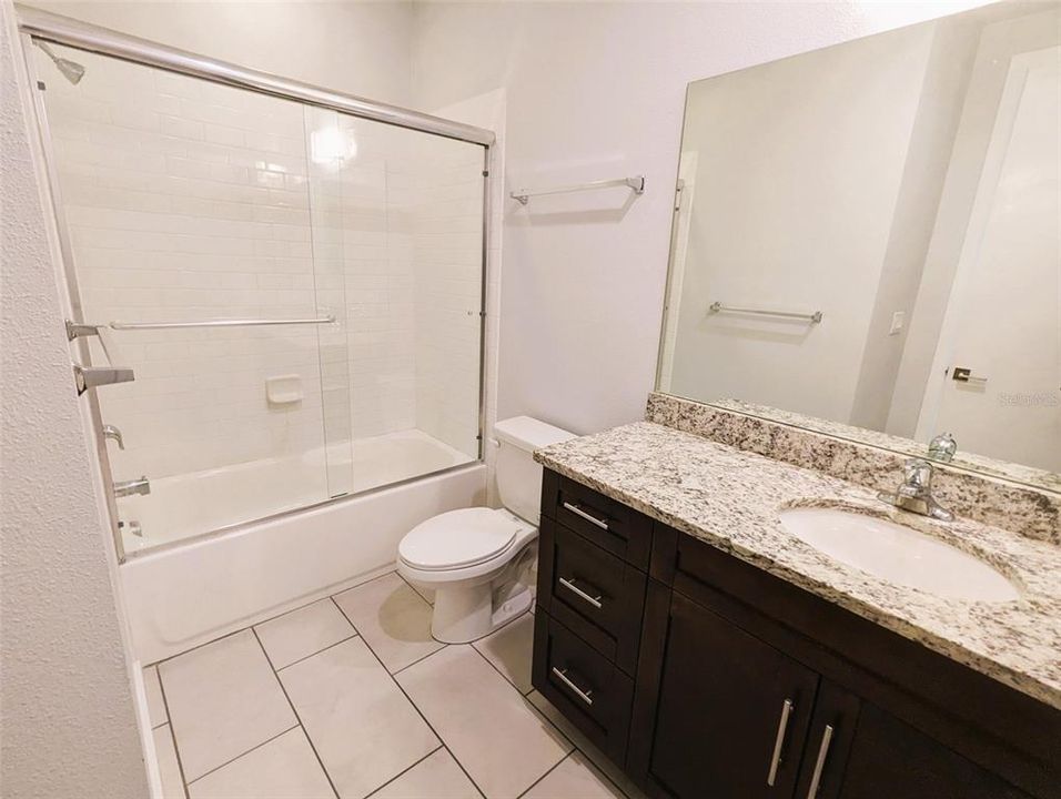 For Rent: $4,500 (3 beds, 2 baths, 2408 Square Feet)