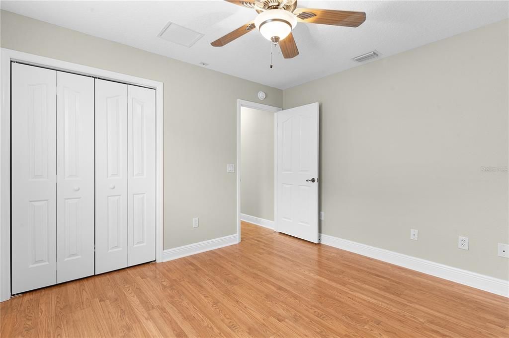 3rd bedroom closet has extra wire shelving