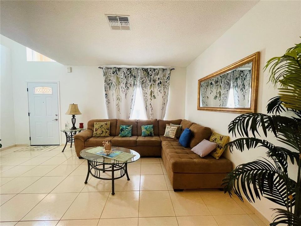 For Sale: $350,000 (4 beds, 2 baths, 2142 Square Feet)