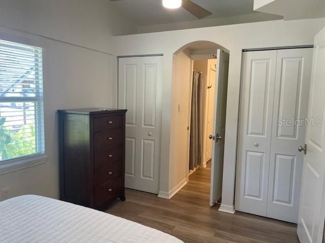 For Rent: $2,850 (3 beds, 2 baths, 948 Square Feet)