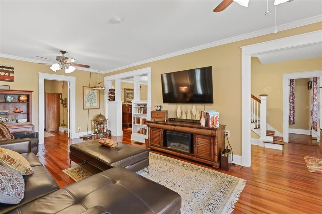 Living room with entrance from foyer