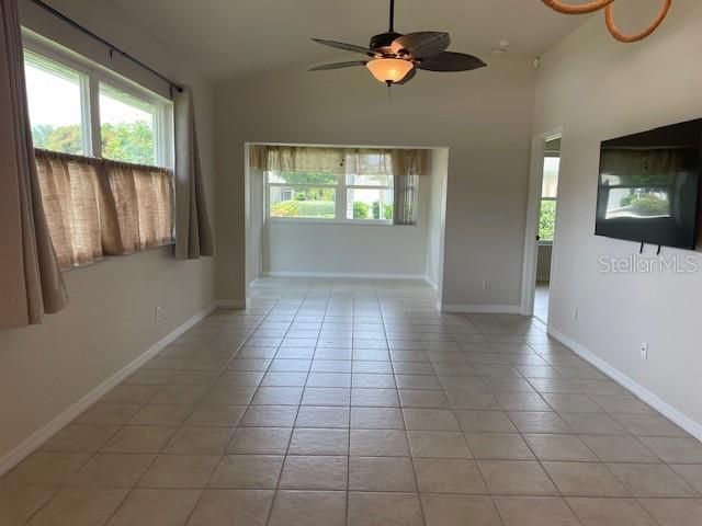 For Rent: $2,150 (2 beds, 2 baths, 1176 Square Feet)