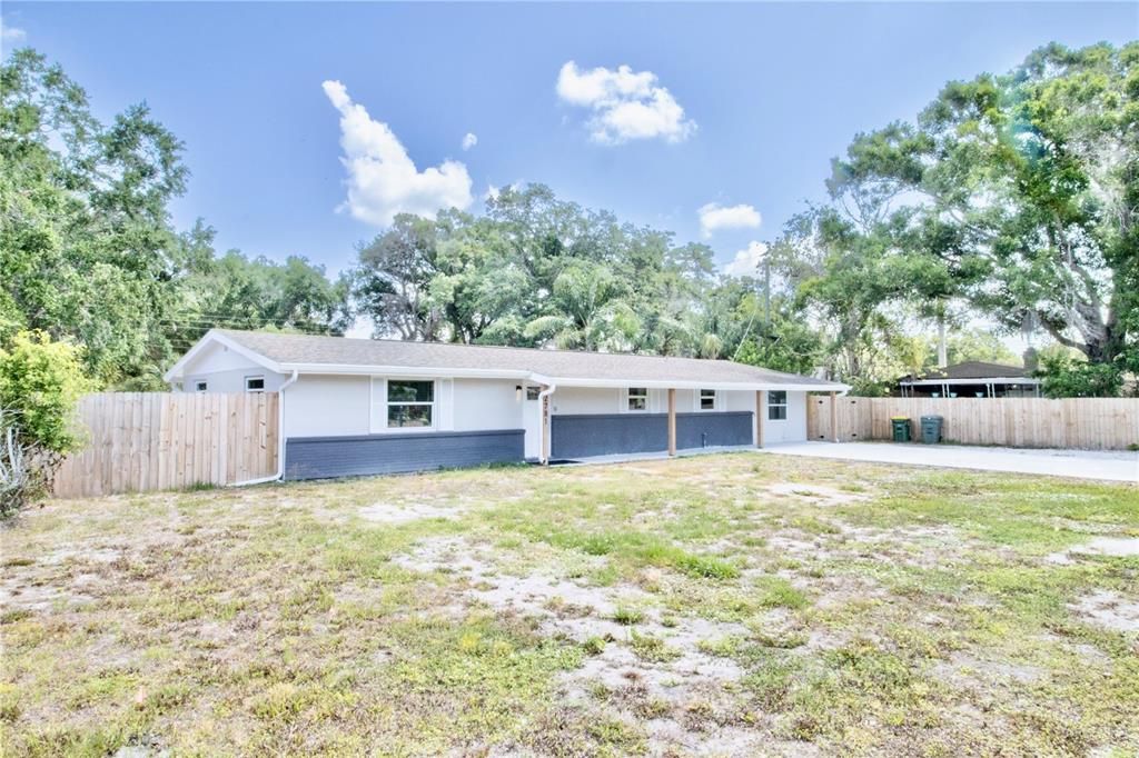 Active With Contract: $750,000 (4 beds, 2 baths, 2130 Square Feet)