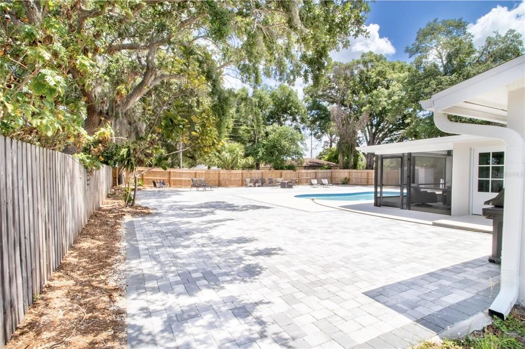 Active With Contract: $750,000 (4 beds, 2 baths, 2130 Square Feet)