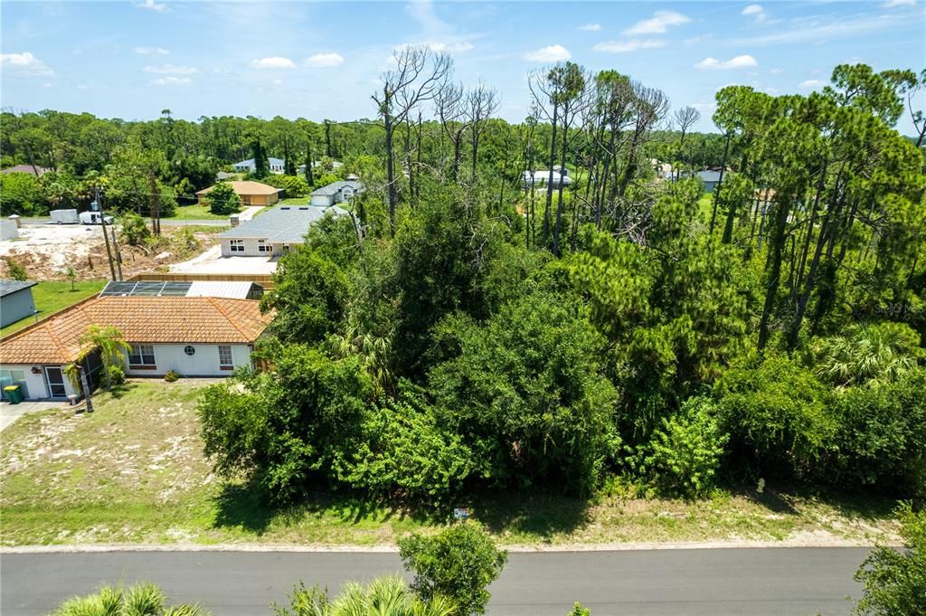 En Venta: $45,900 (0.23 acres)