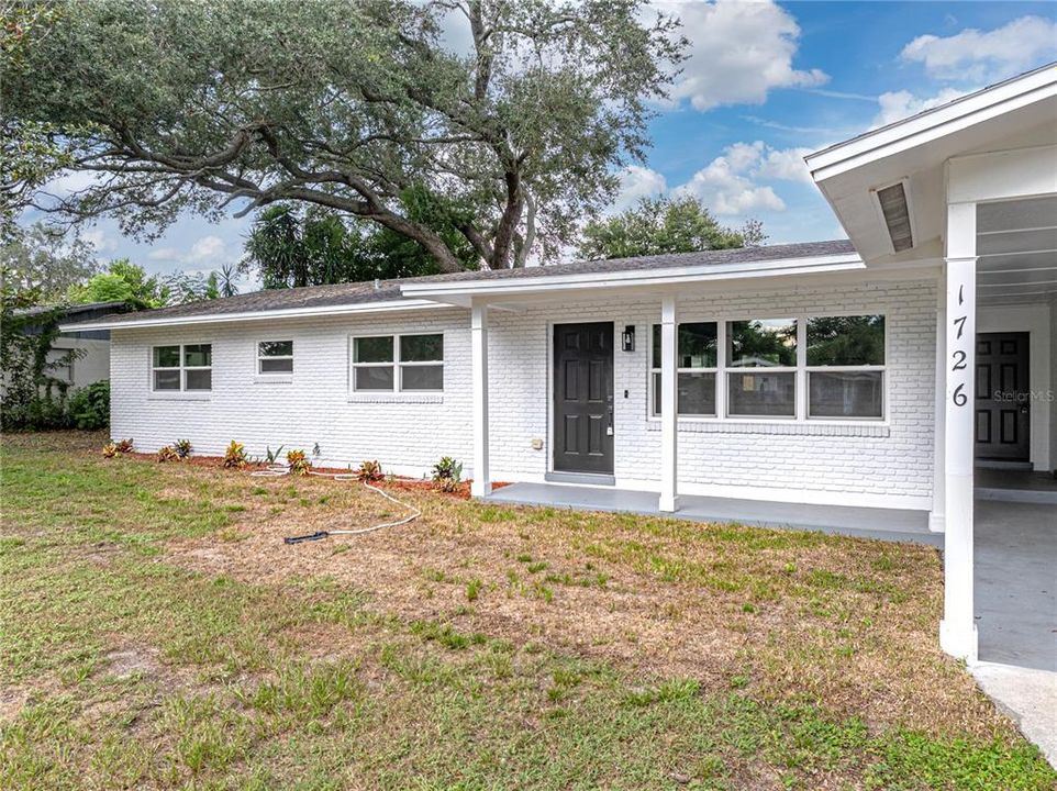 For Sale: $399,000 (4 beds, 2 baths, 1681 Square Feet)