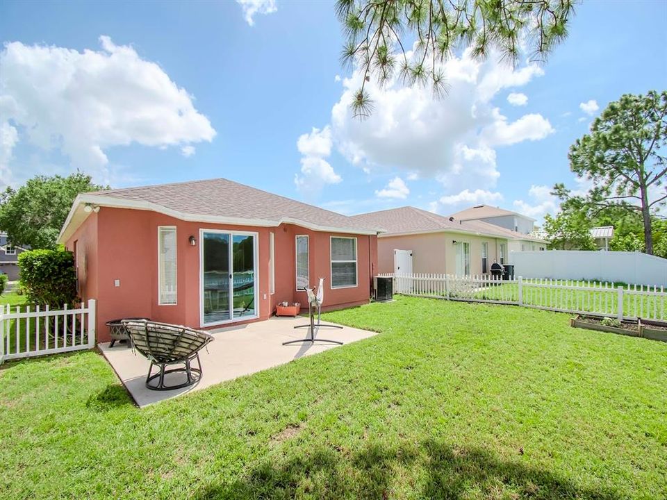 Active With Contract: $359,000 (3 beds, 2 baths, 1301 Square Feet)