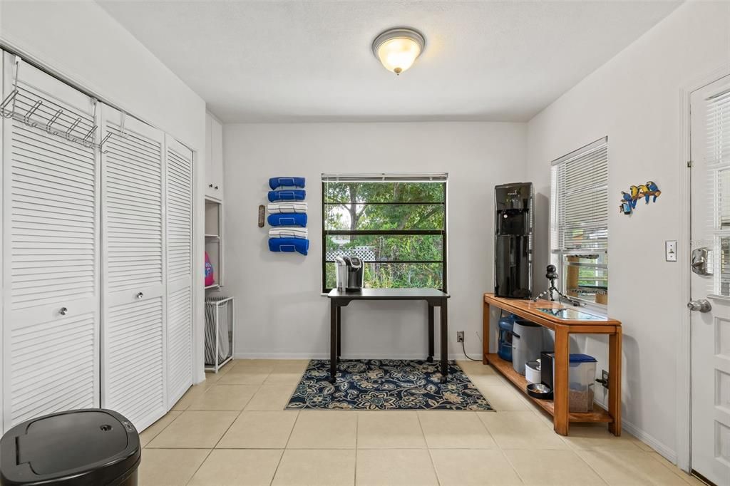 For Sale: $469,000 (2 beds, 2 baths, 1451 Square Feet)