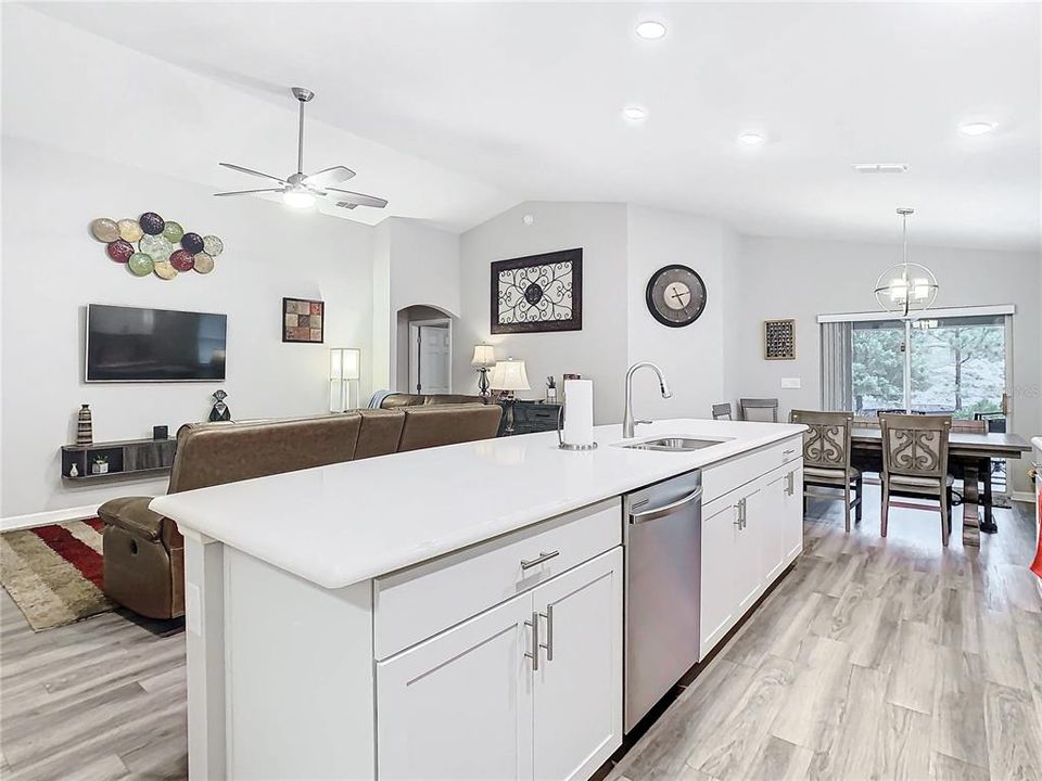 Active With Contract: $379,000 (4 beds, 2 baths, 1715 Square Feet)