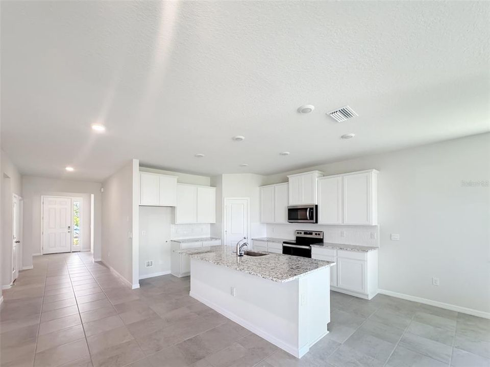 Active With Contract: $2,850 (4 beds, 2 baths, 2045 Square Feet)