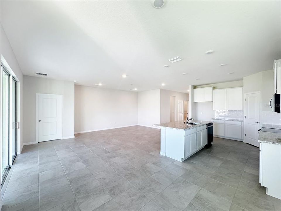 Active With Contract: $2,850 (4 beds, 2 baths, 2045 Square Feet)