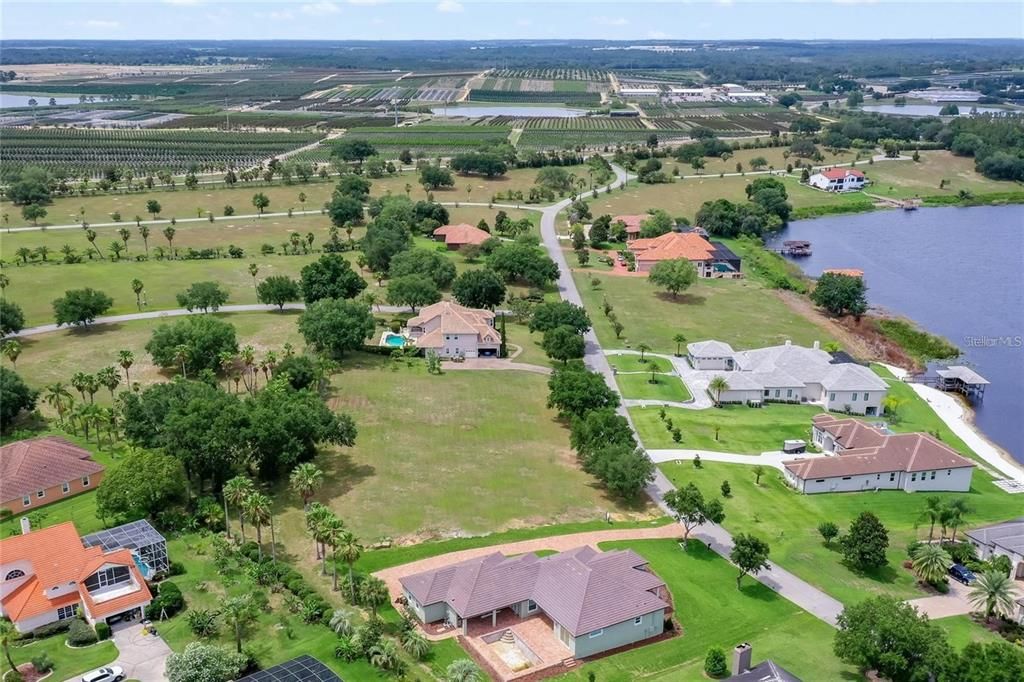 На продажу: $350,000 (0.85 acres)