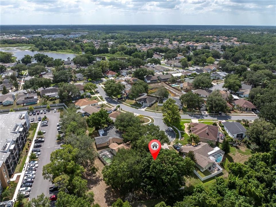 Active With Contract: $350,000 (3 beds, 2 baths, 1386 Square Feet)