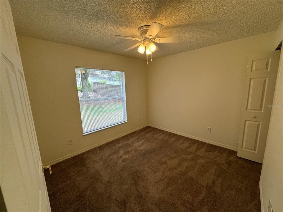 For Rent: $1,800 (3 beds, 2 baths, 1276 Square Feet)