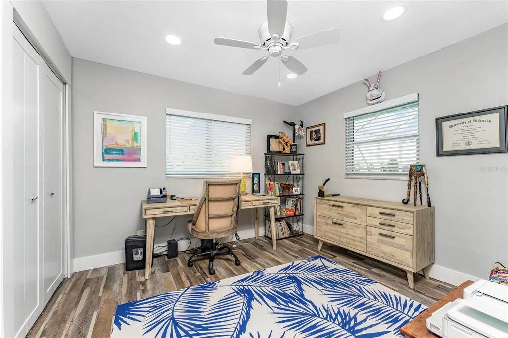 3rd guest bedroom, currently being used as an office