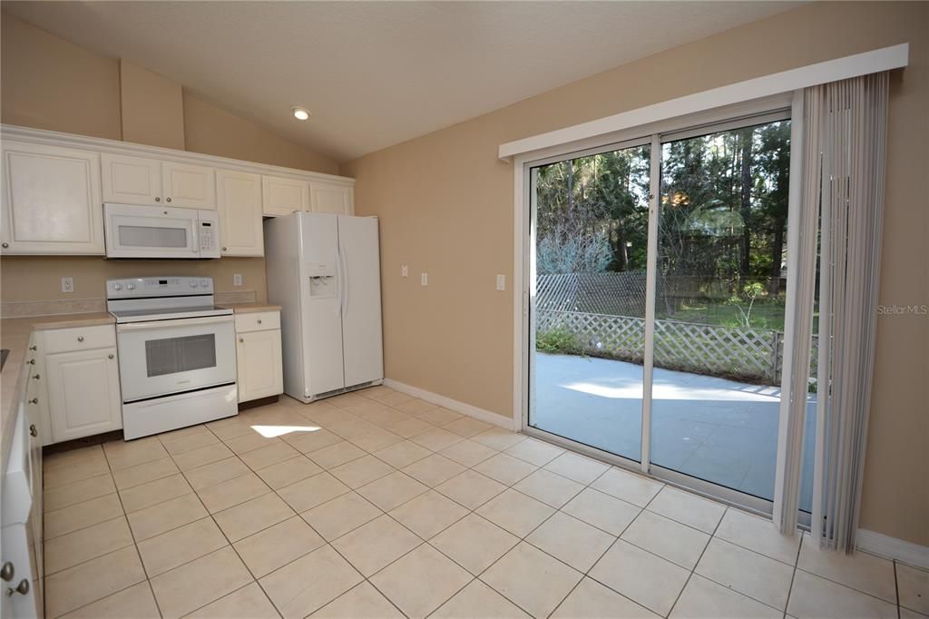 For Rent: $1,798 (3 beds, 2 baths, 1313 Square Feet)