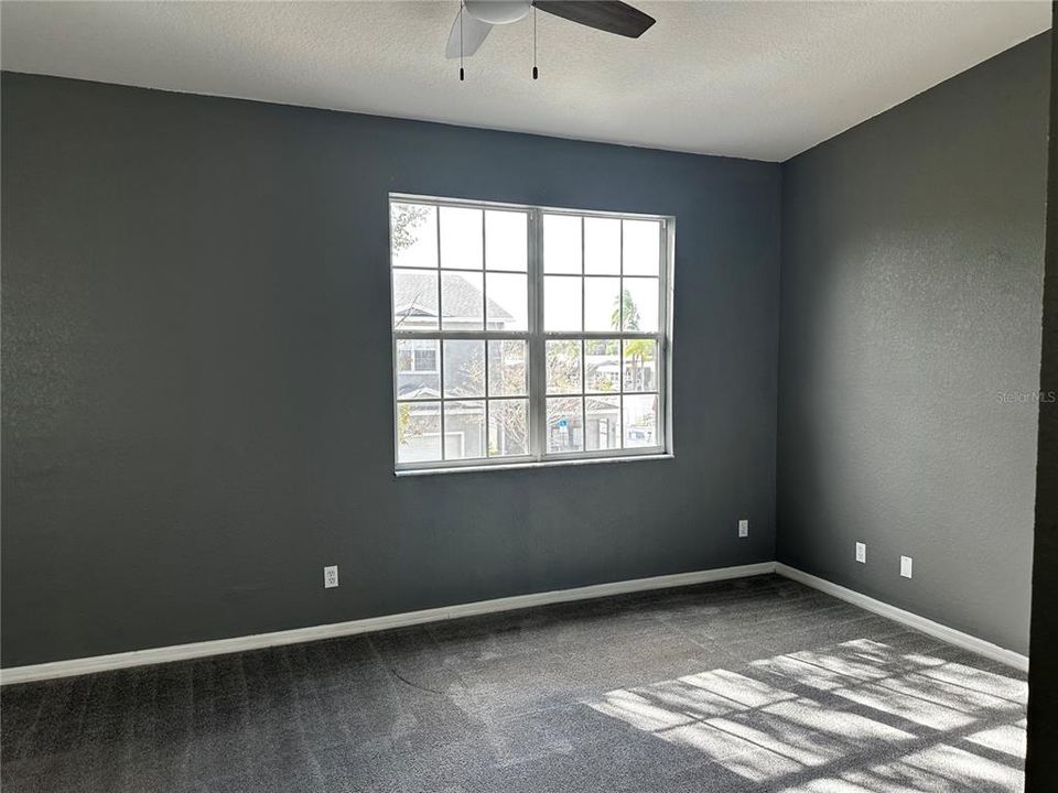 For Sale: $275,000 (2 beds, 2 baths, 1350 Square Feet)